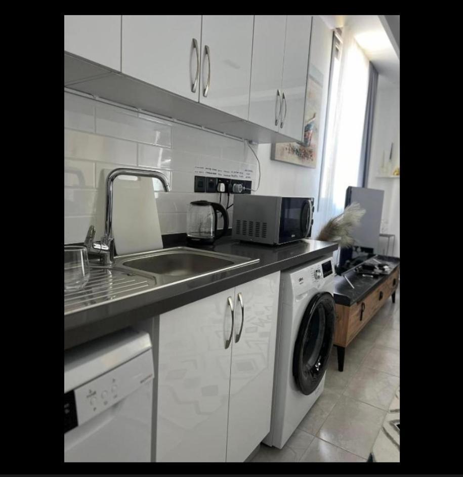 Palmiye Apartment Kyrenia  Eksteriør billede